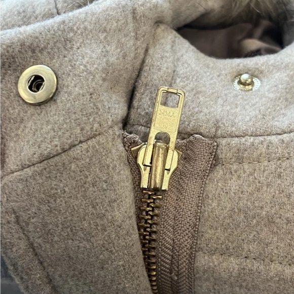 Jcrew Winter Parka Coat With Fur Hood Size 2 - Gently Worn - Picture 11 of 16